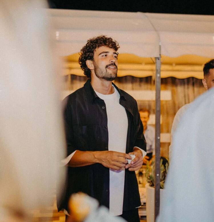 ���� 54484417 ������� ����, 32 ����, ���� ���������� � �����-����������