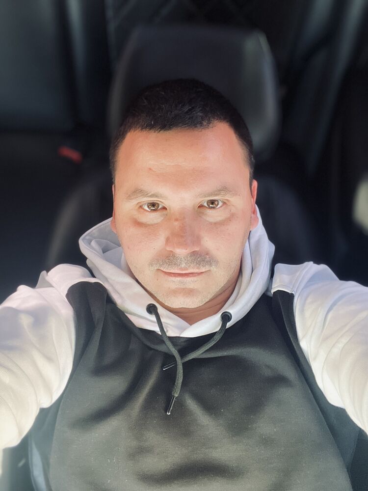  53714567  , 35 ,    