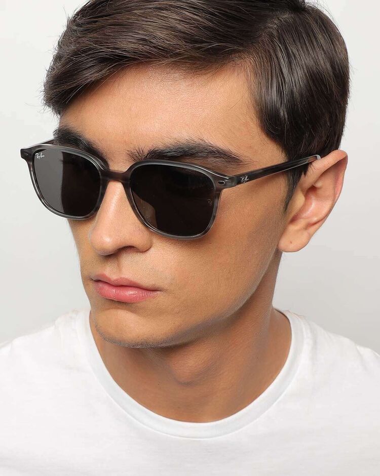  25371617  Tamaz, 34 ,    