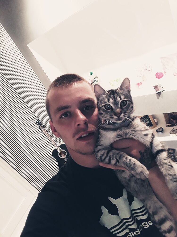  ,   , 32 ,   