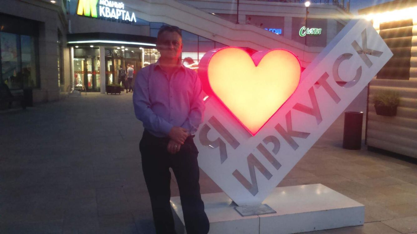  42928787  Igor, 53 ,    