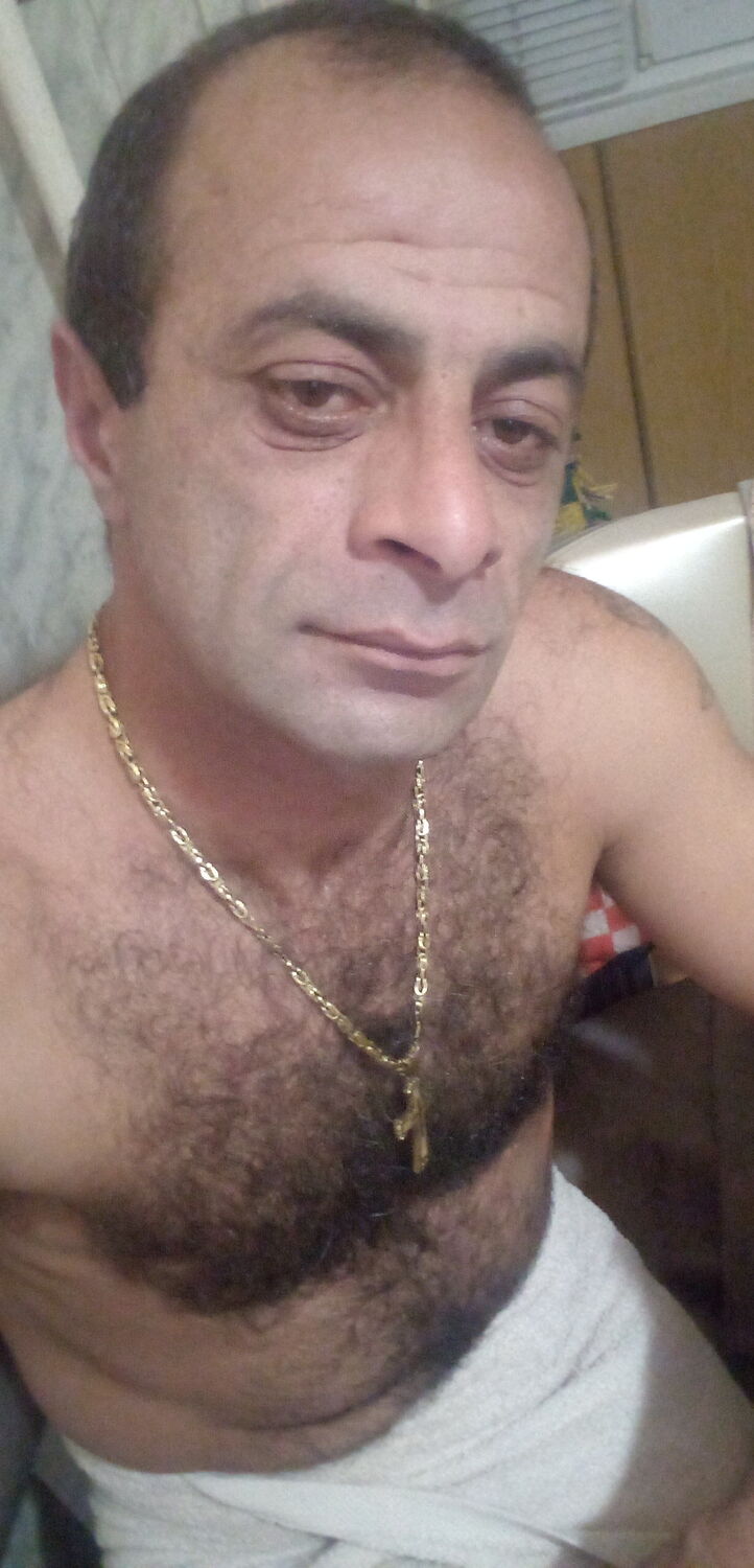  31738317  , 46 ,     