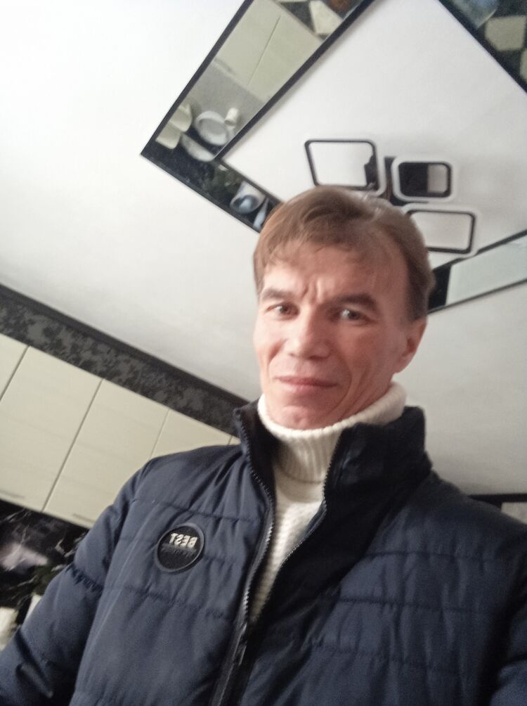  47702857  , 51 ,    -