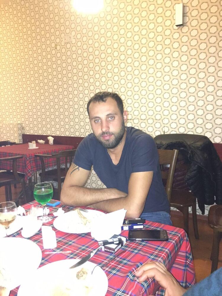  ,   Zamin, 39 ,   ,   