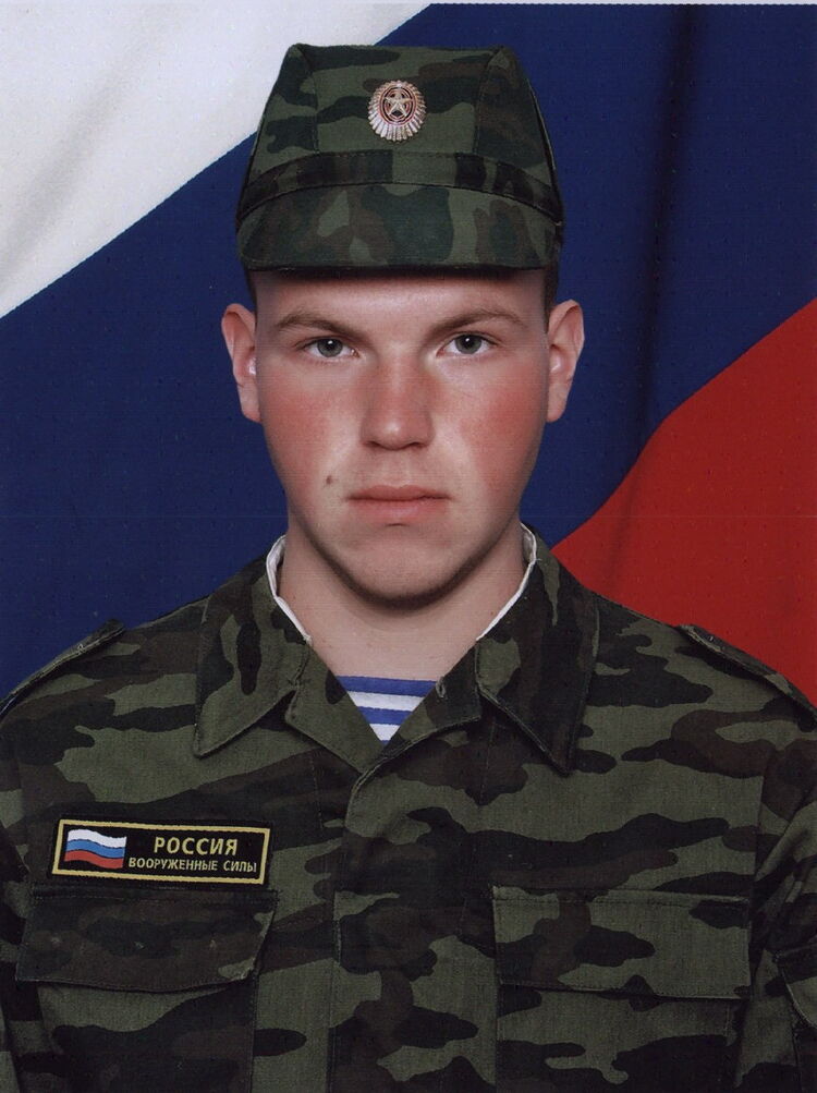  11161097  Aleksander, 35 ,    