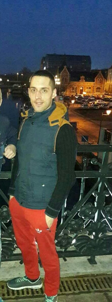   ,   Artem, 33 ,   ,   , c , 
