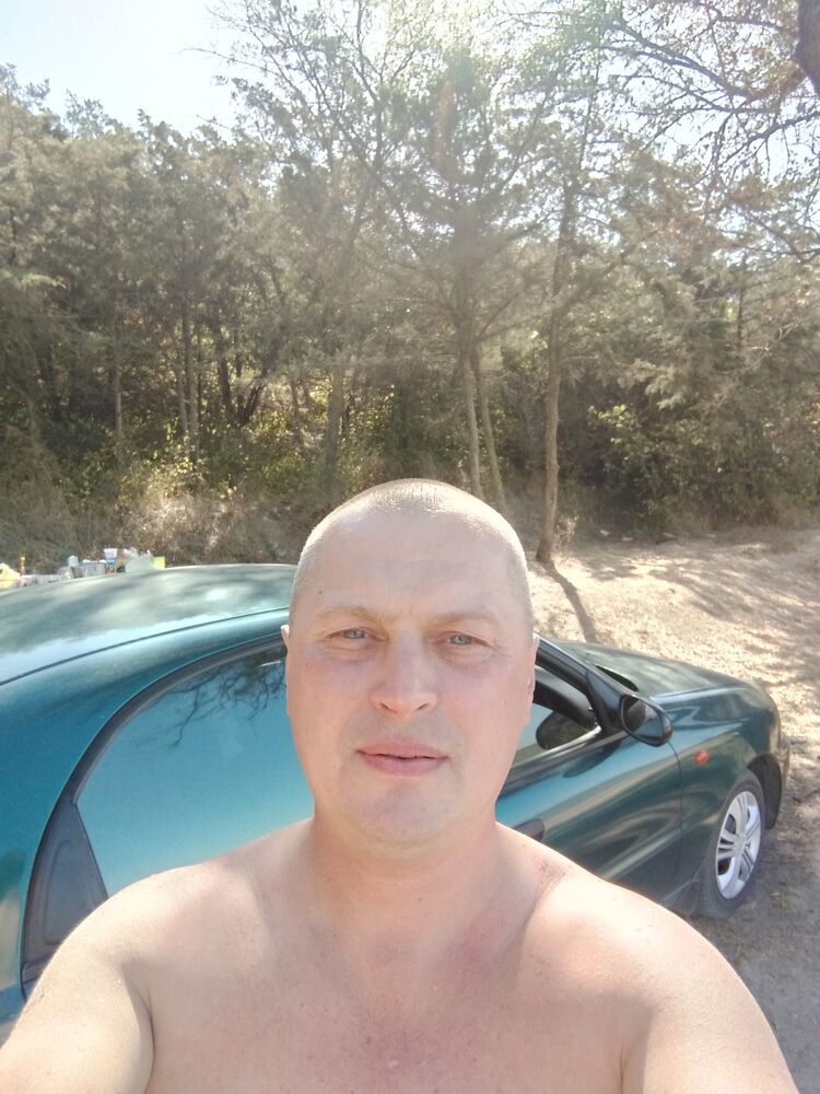  46862767  , 39 ,    