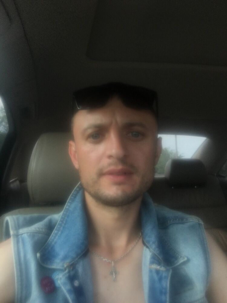  ,   Dan Cojocaru, 35 ,   ,   , c 