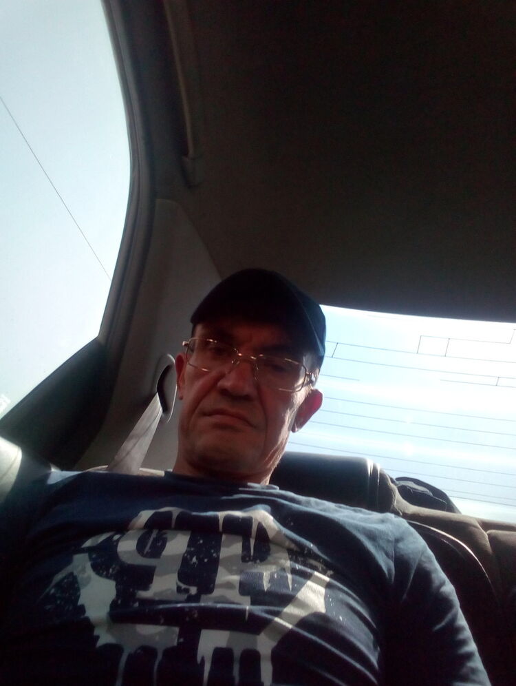  ,   Andrey, 50 ,  