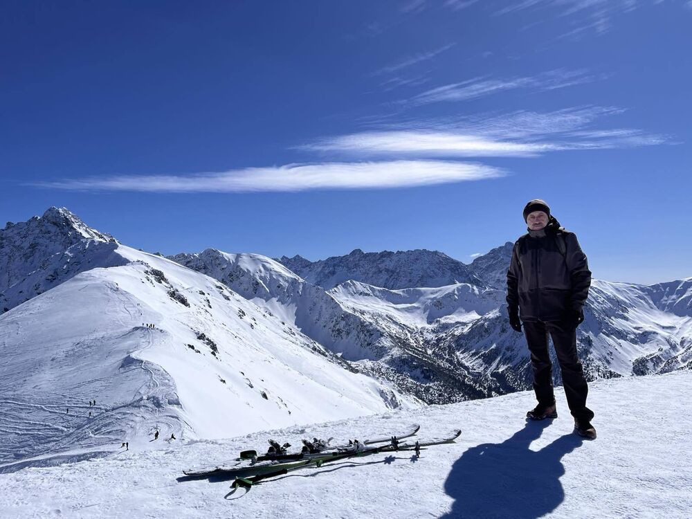 ���������� �������, ���� ������� Jonas, 60 ���, ������������ ��� ����� � ���������, c�������� ���������