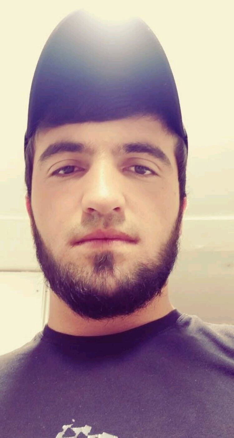  44683877  Gulbidin, 27 ,    