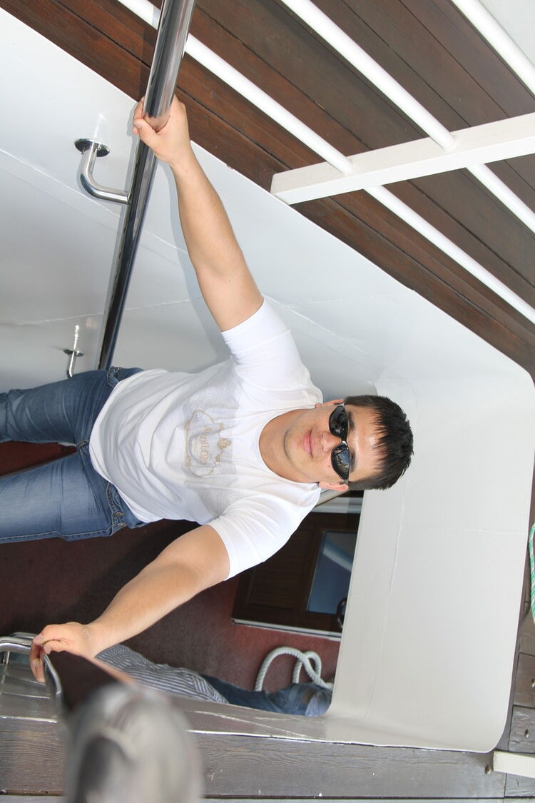  ,   Davron, 43 ,     , c 