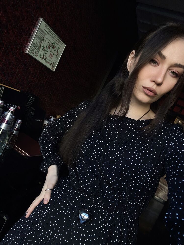  42581027  Olga, 33 ,    -