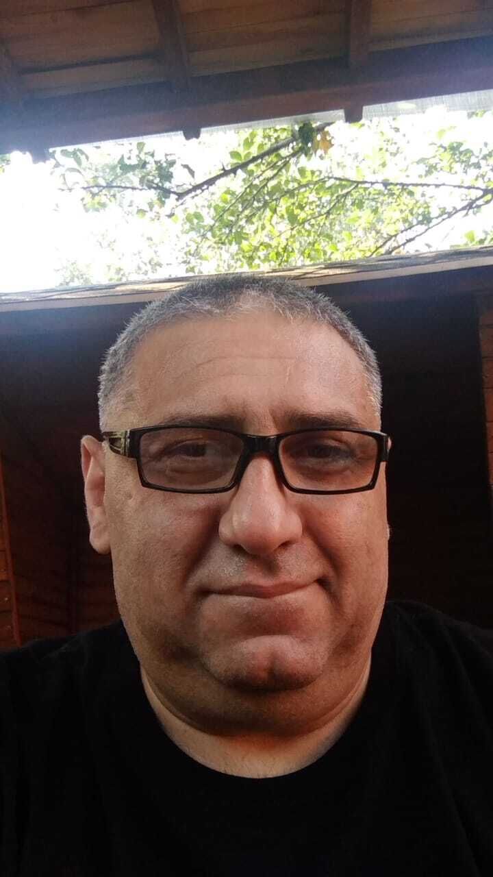  26402337  , 53 ,    