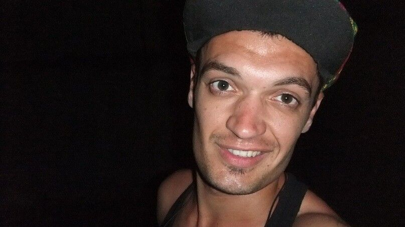 ,   Evgenii, 39 ,   ,   , c , 
