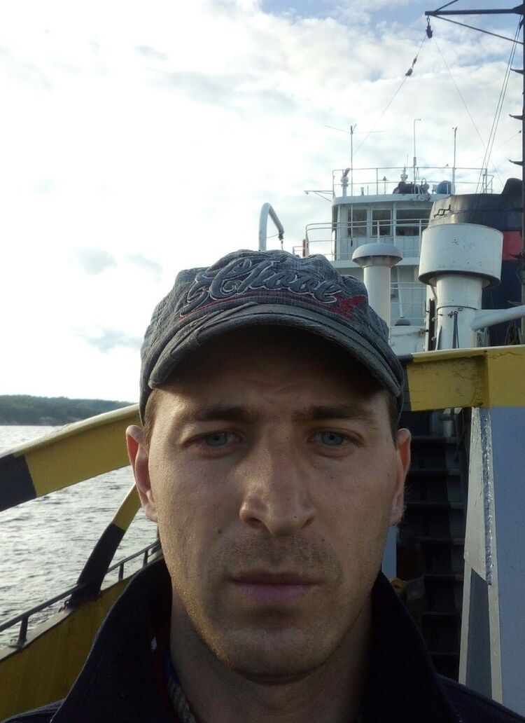  9717527  , 38 ,    