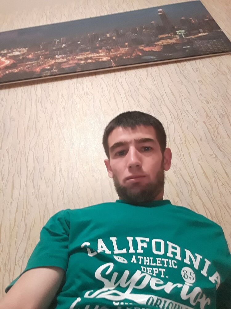  19733477  , 37 ,    