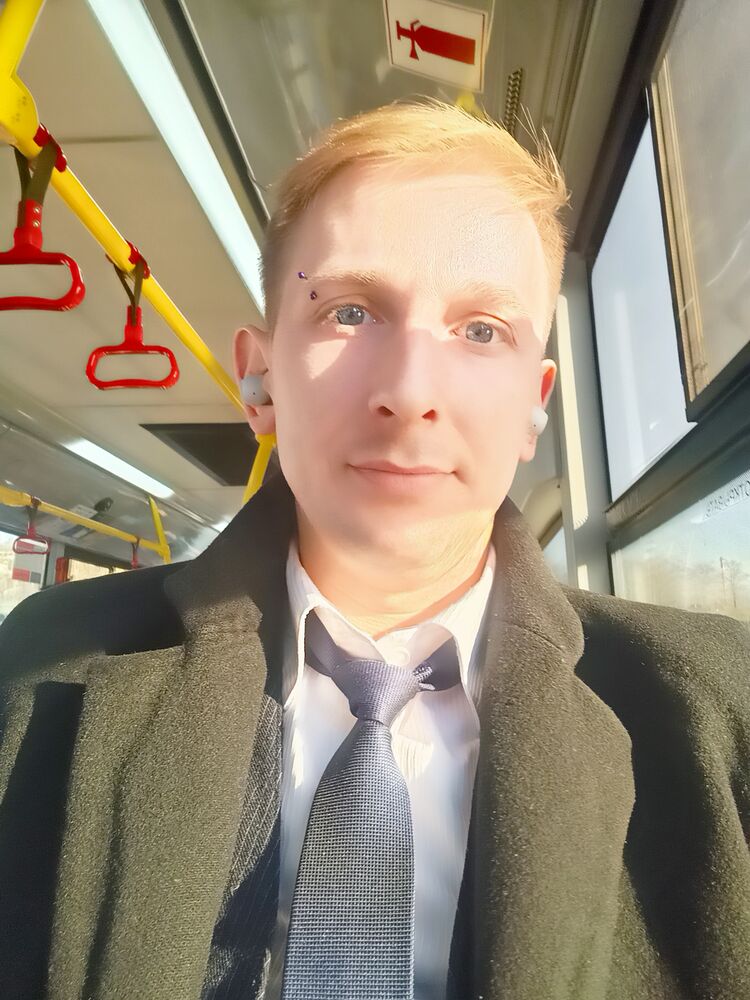  34676607  , 37 ,    -