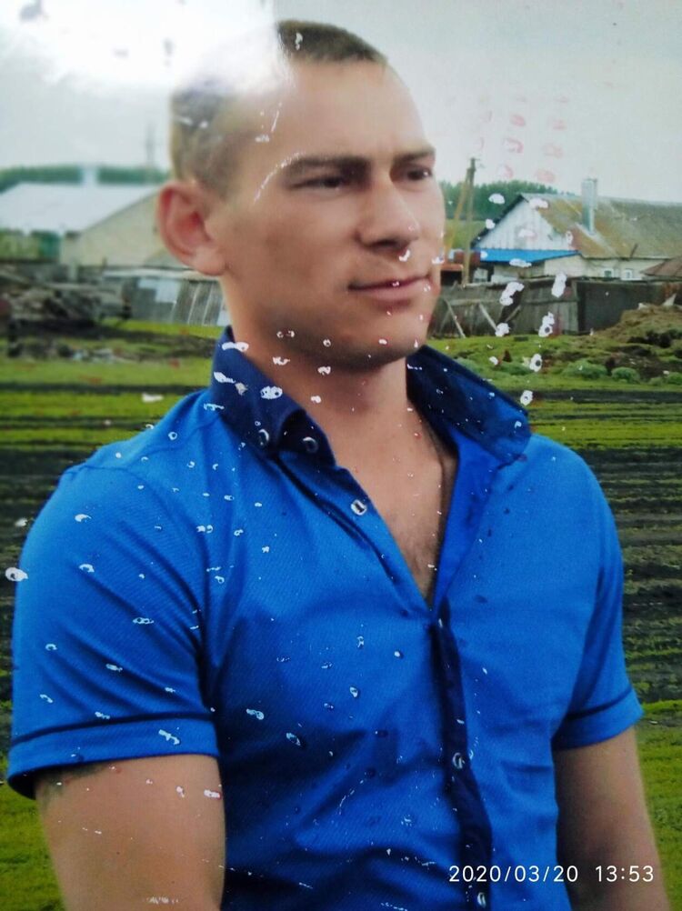 39737277  , 33 ,     