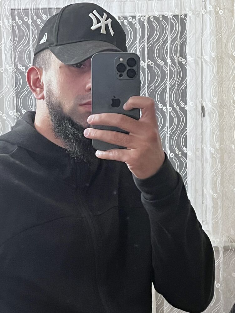  36903237  , 27 ,    
