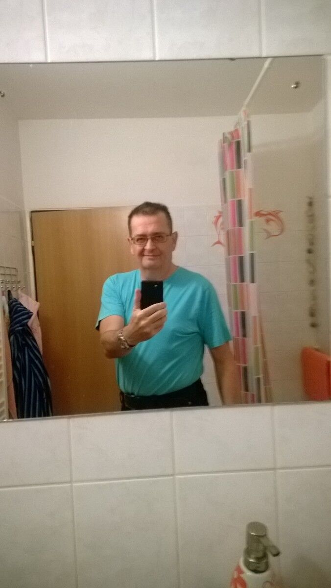  8631107  , 64 ,    Kolin