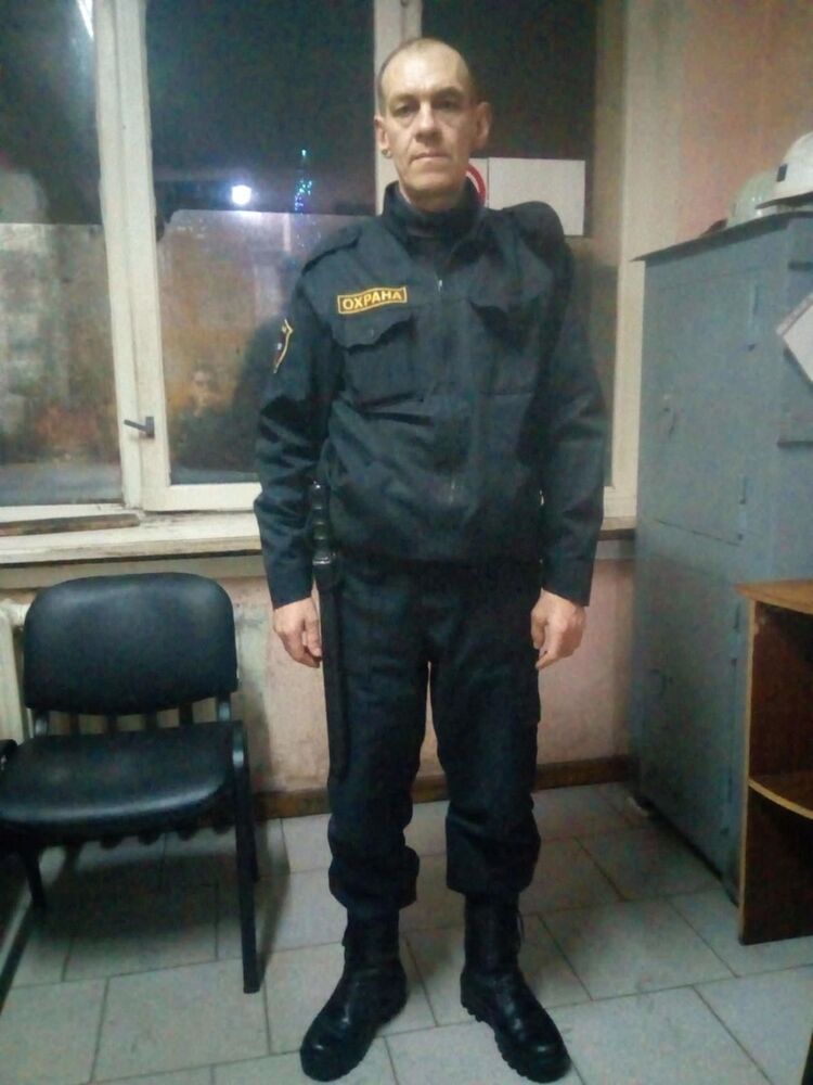  18923967  , 48 ,    