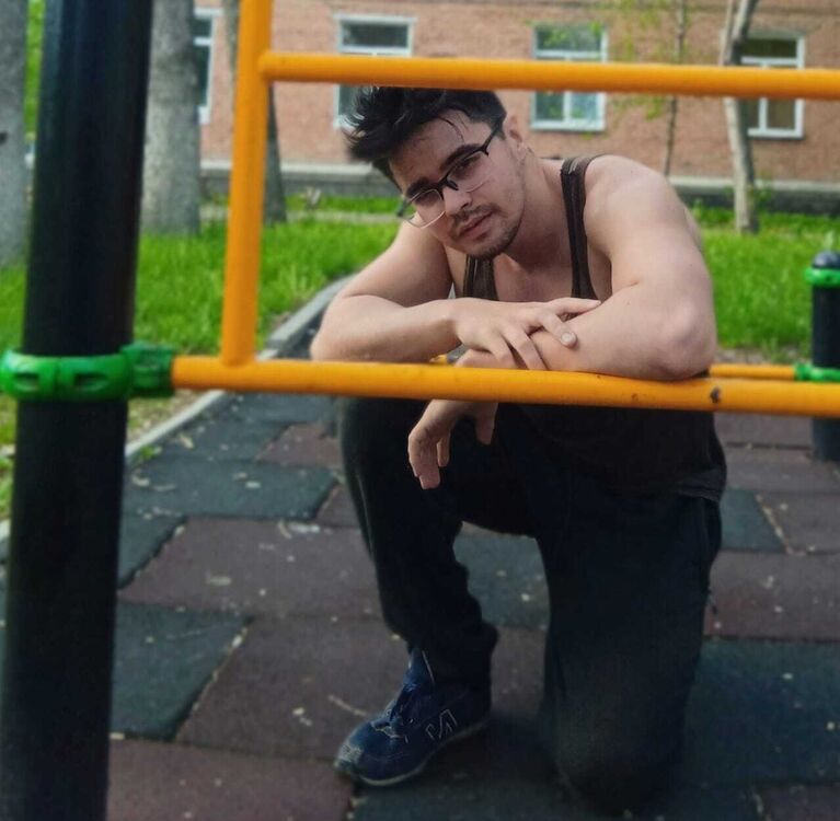  -,   , 24 ,   ,   