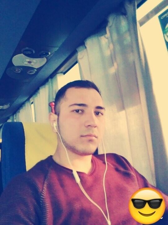  8681997  Oleg, 33 ,     