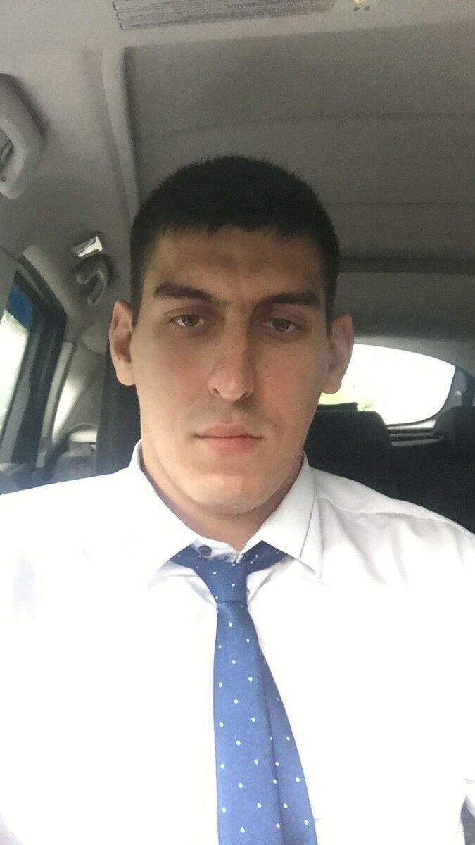  10027277  , 35 ,    