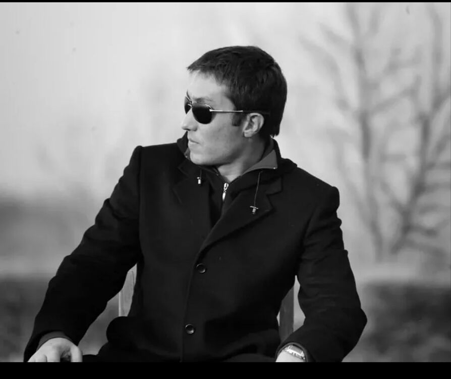  53554907  Kanat, 44 ,    