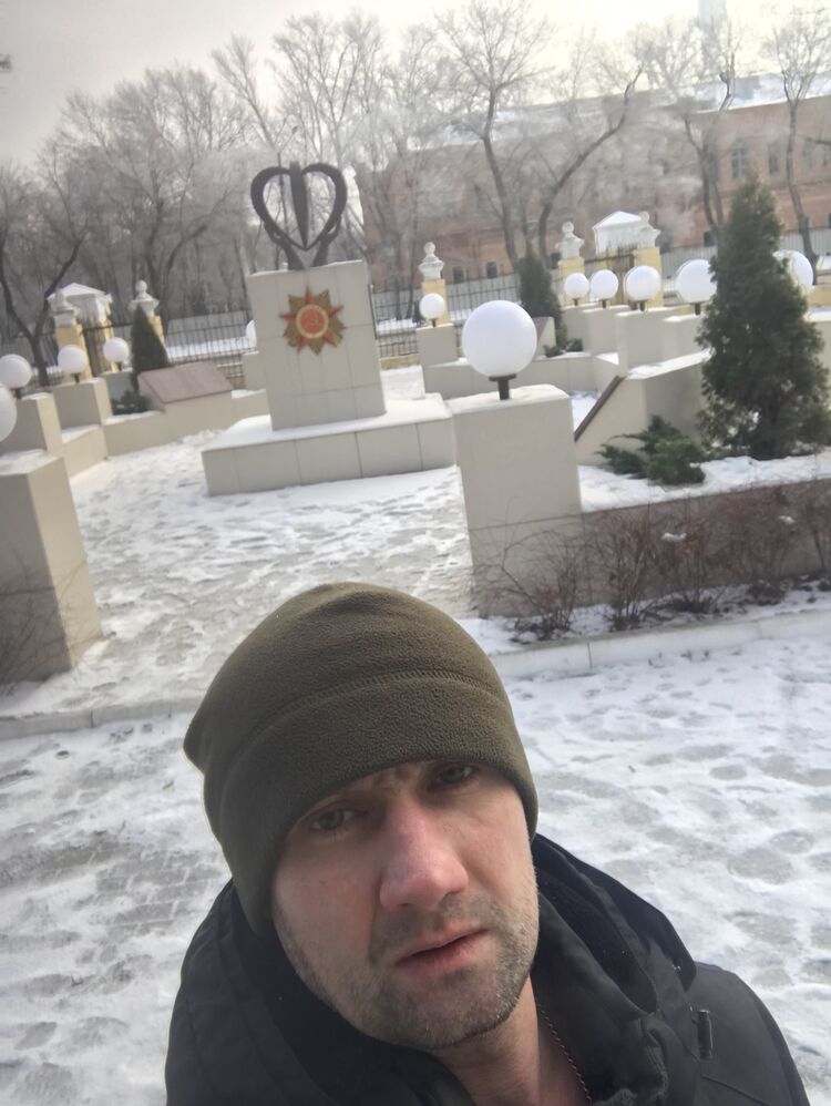  32345567  , 42 ,    