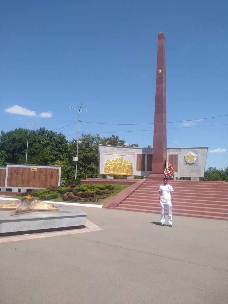  36722497  , 47 ,    Belchatow