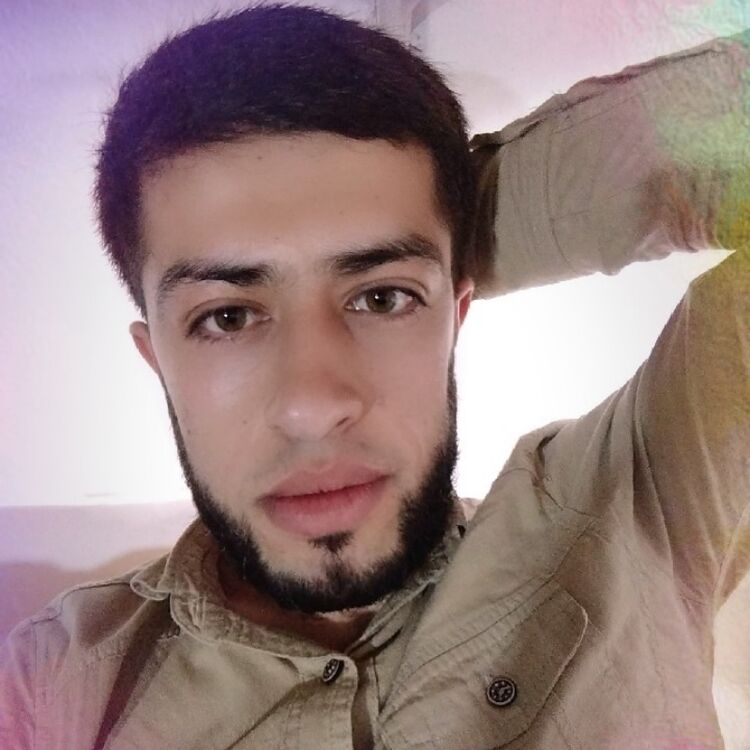 ,   Aziz, 29 ,   ,   