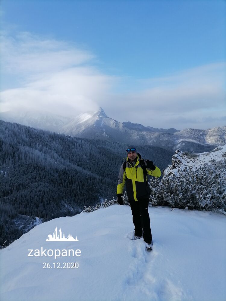  23779557  Vasyl, 39 ,    