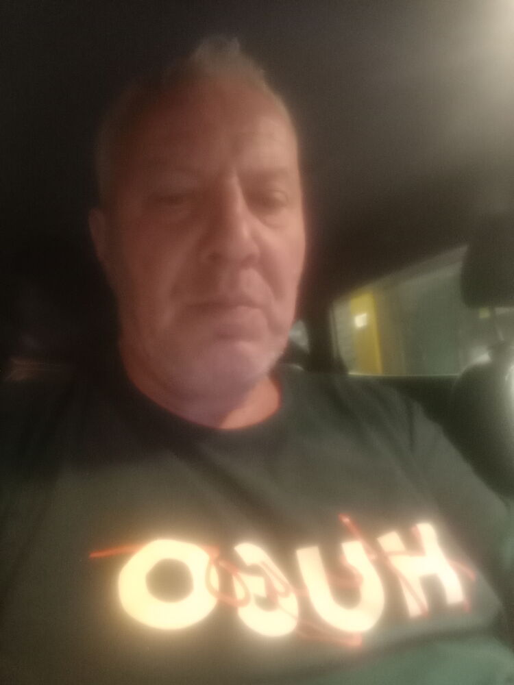  44318787  , 56 ,    