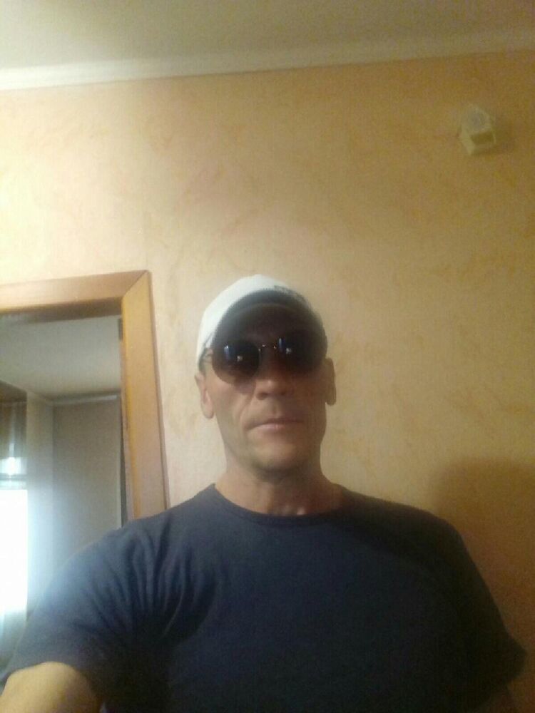  45427957  , 52 ,    