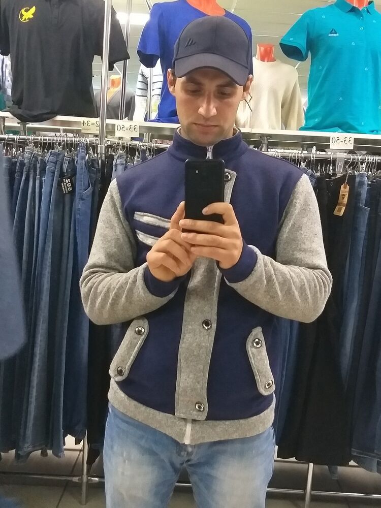  ,   Artur, 31 ,   ,   , c 