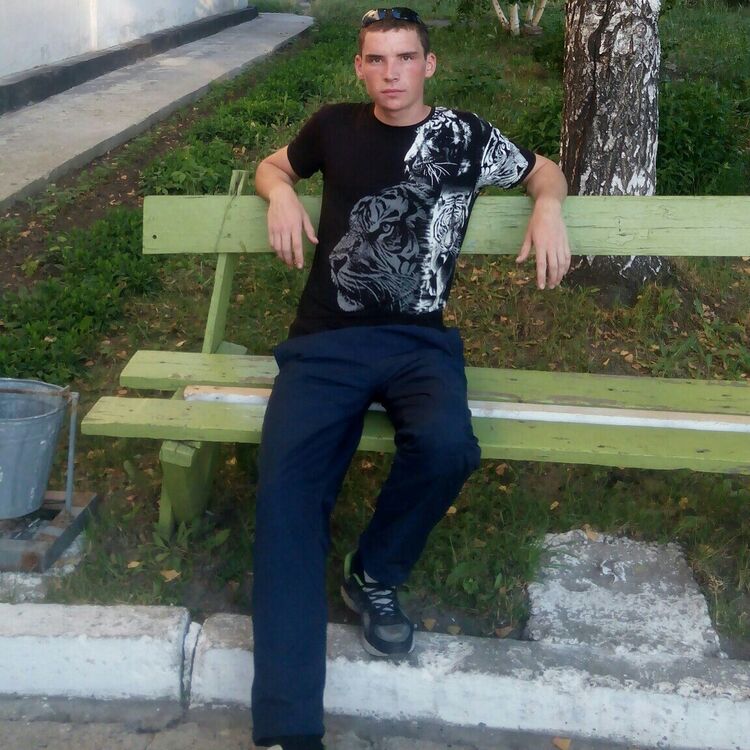 ���� 8989717 ������� �������, 32 ����, ���� ���������� � ����-������������