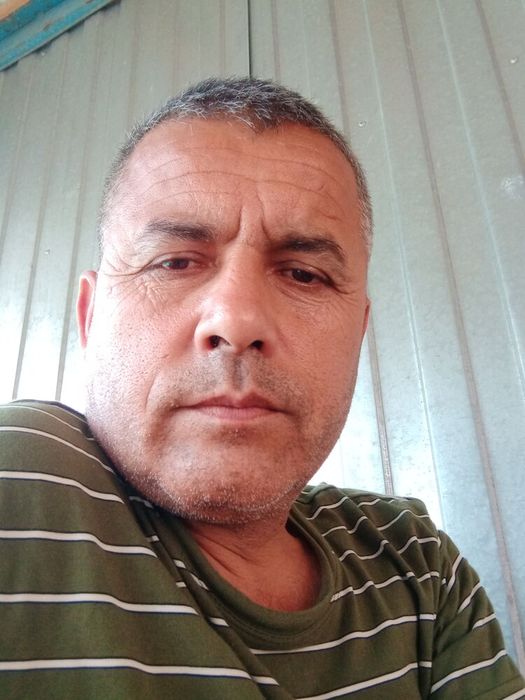  44332107  Baxrom, 49 ,    