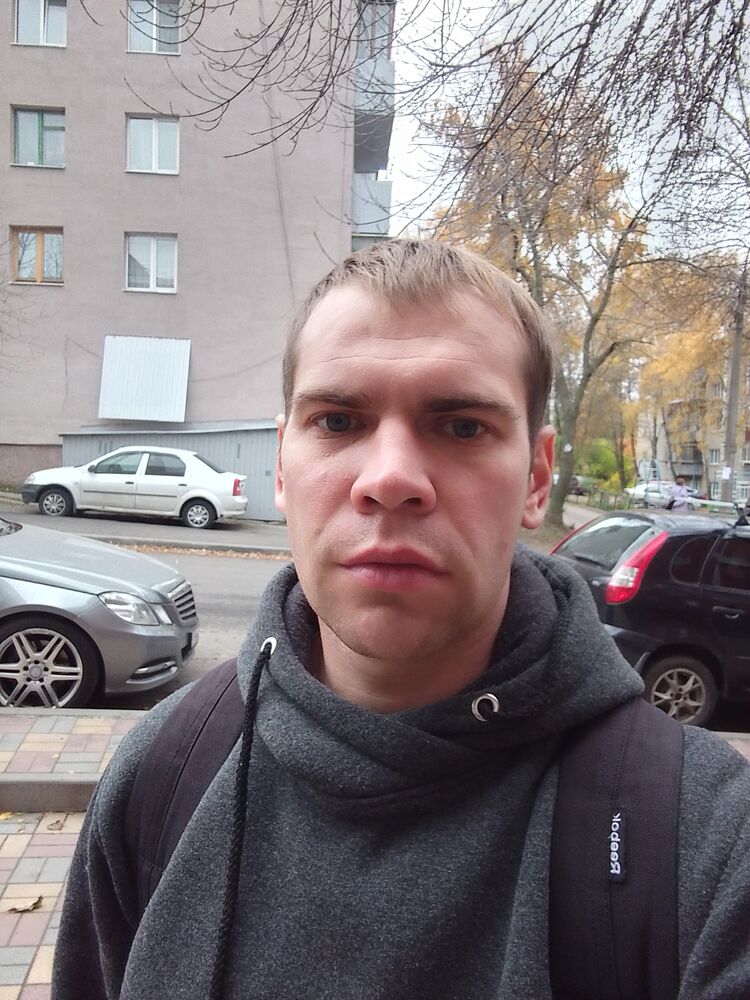 46012967  , 34 ,    