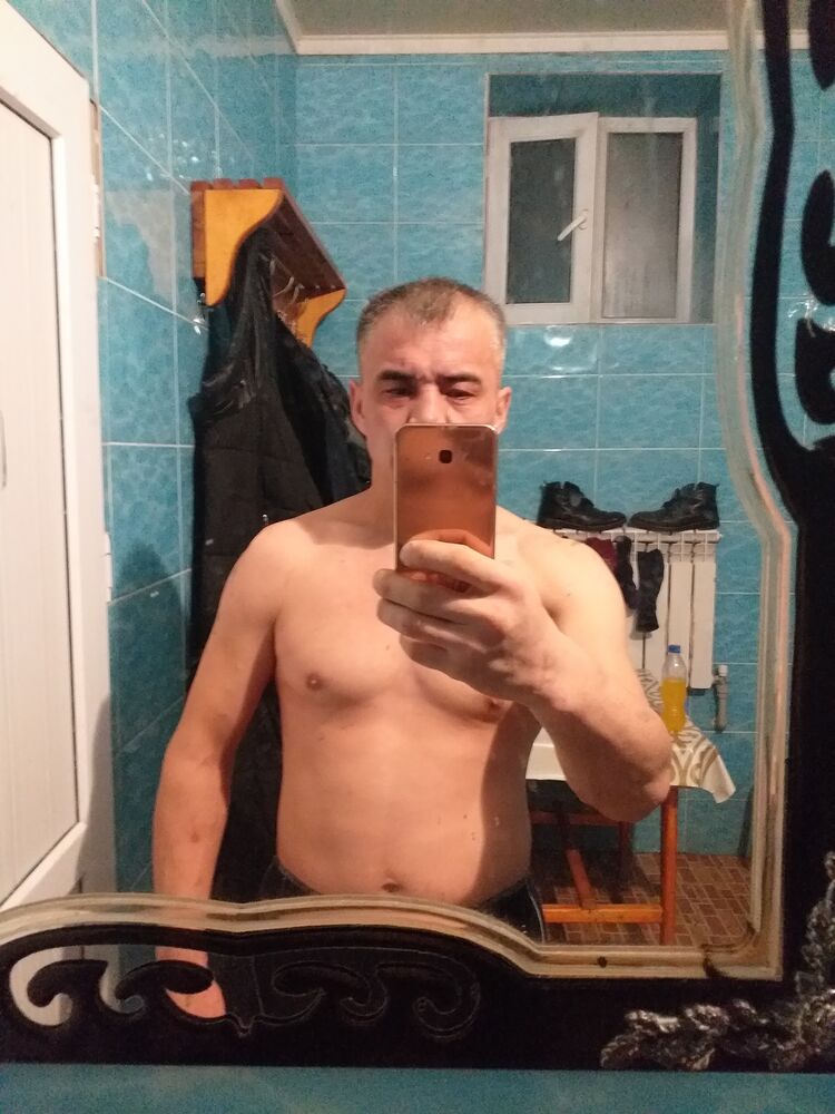  ,   Risbek, 39 ,   ,   