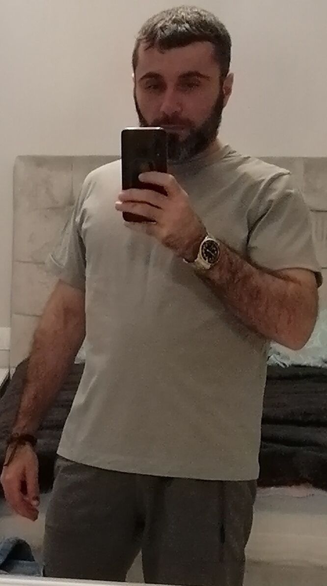  48051647  , 34 ,    