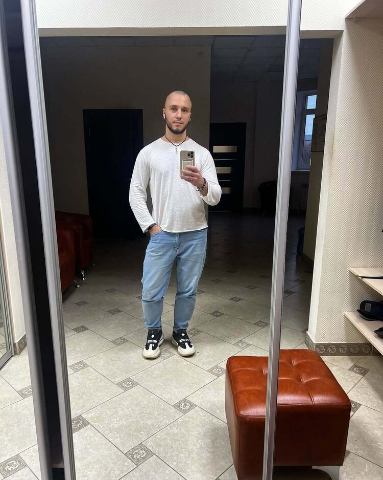  53402157  , 42 ,    -
