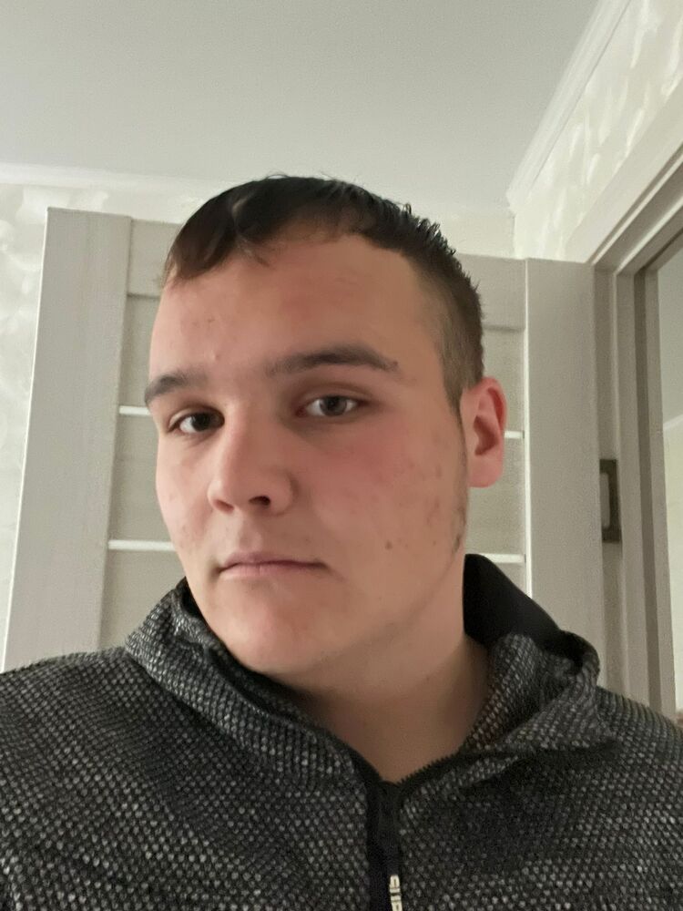  43515917  , 22 ,    