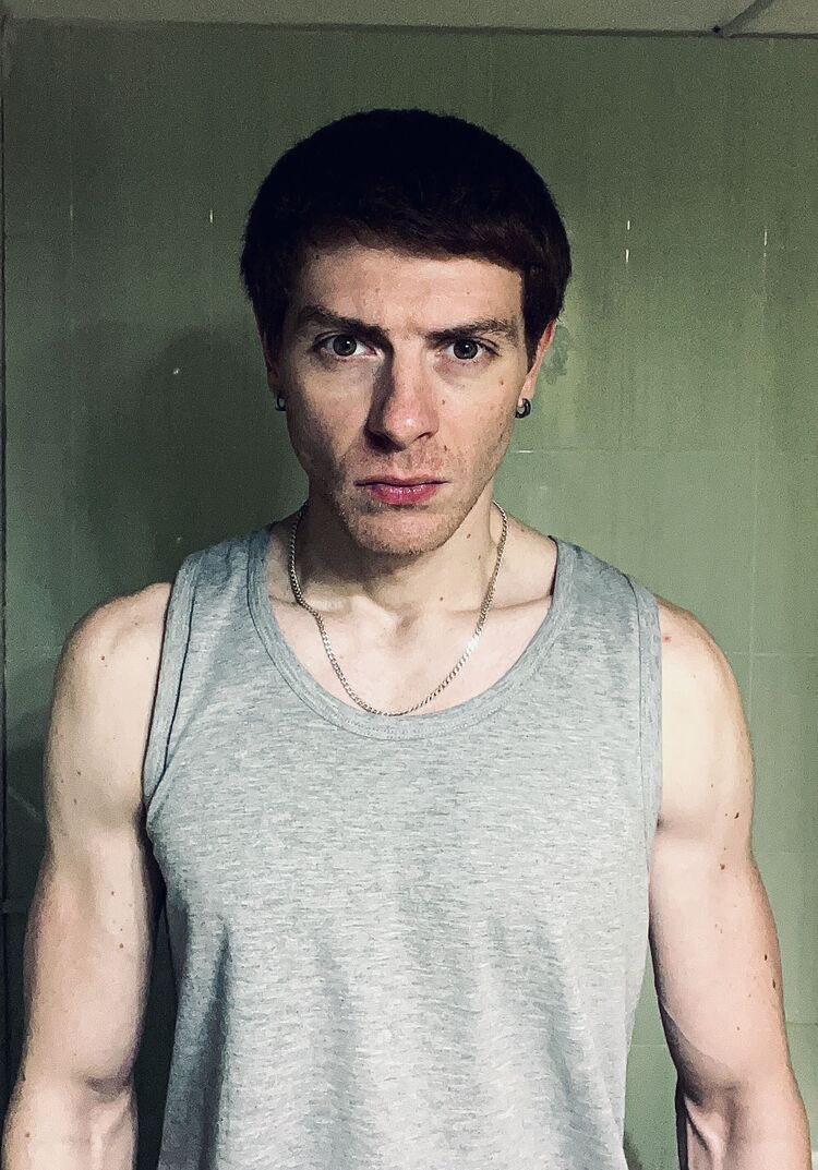 ���� 54749427 ������� Mick, 32 ����, ���� ���������� � �����������