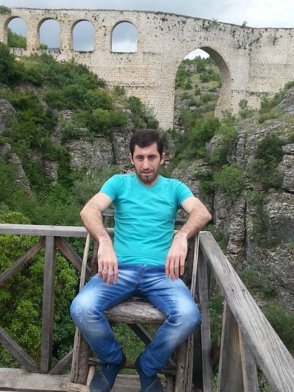  ,   Roin, 36 ,     , c 