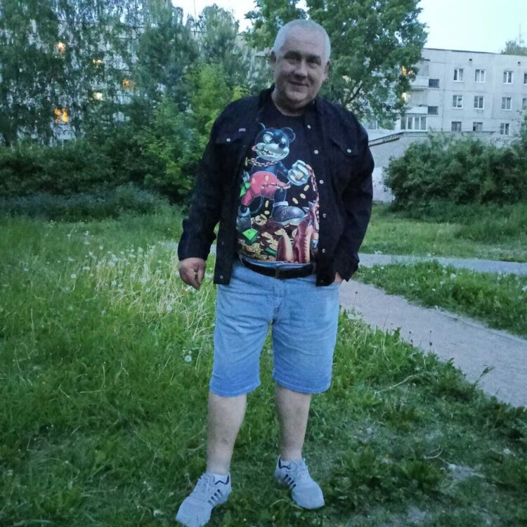  35904607  Evgeny, 54 ,    