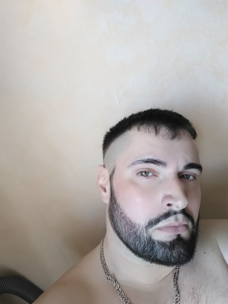  18844297  , 39 ,    