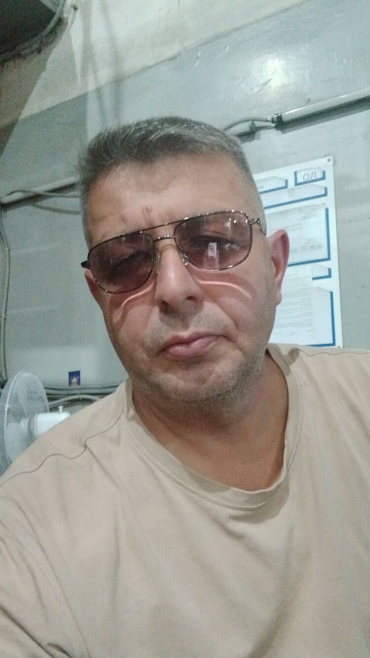  52925327  , 50 ,    
