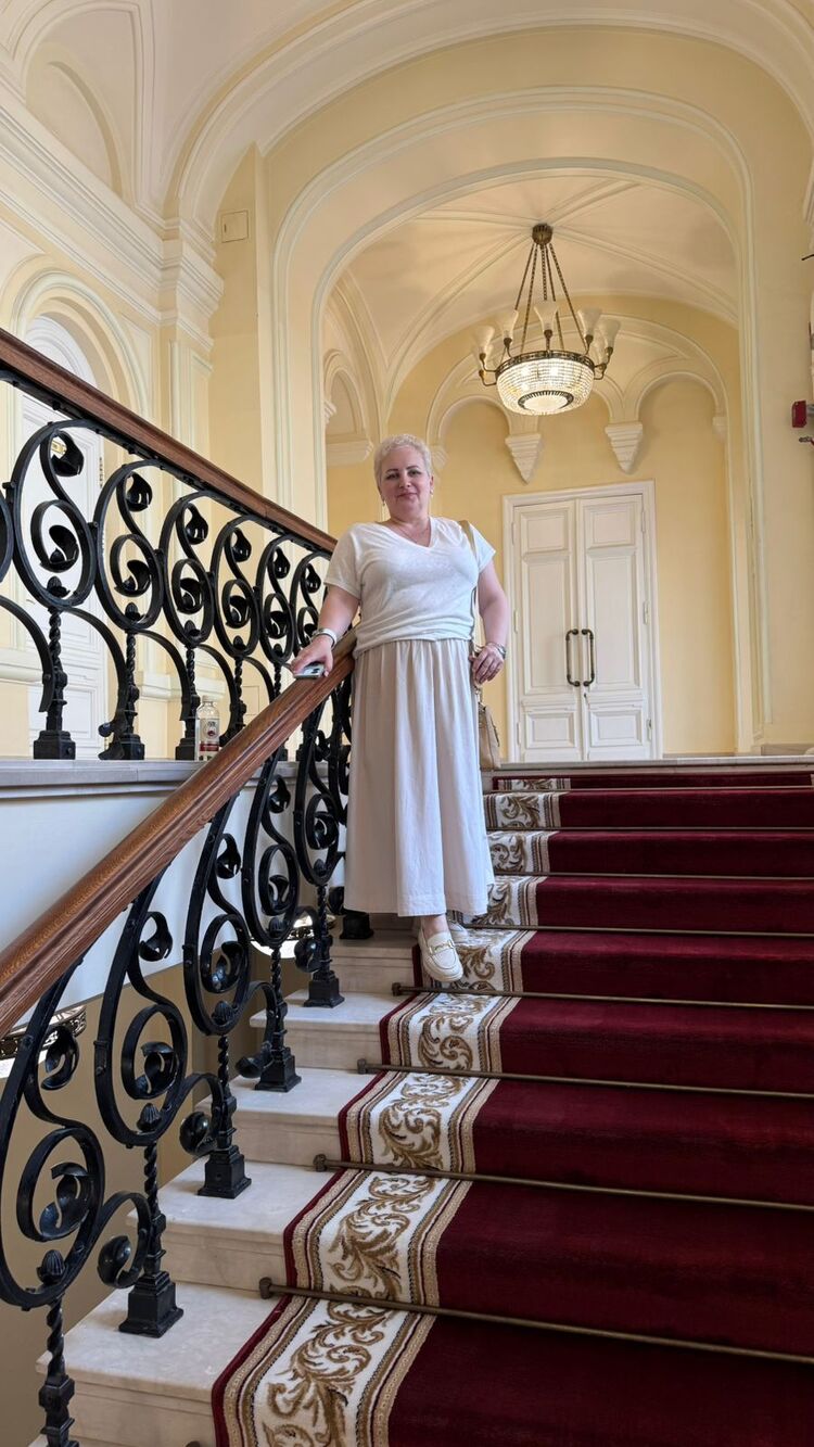  ,   AVRORA, 51 ,  